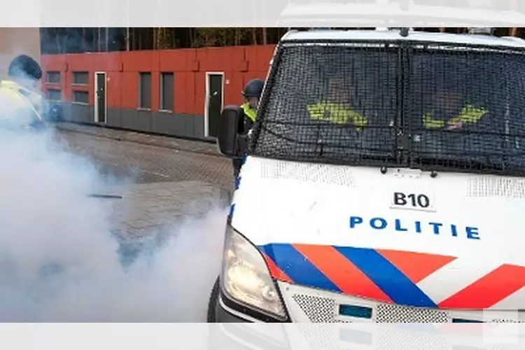 Recherche doet onderzoek naar onrust rond avondklok