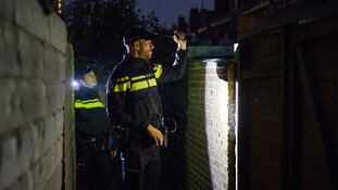 Inbreker overlopen in Breda