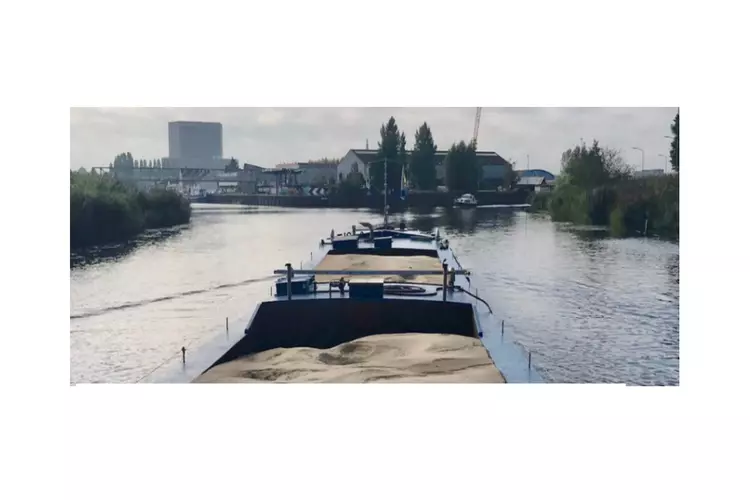 Zand voor park de Zoete Inval
