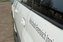 Politie en NFI openen graven om lichamen te identificeren