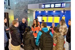 Jongeren met een verstandelijke beperking oefenen met zelfstandig reizen