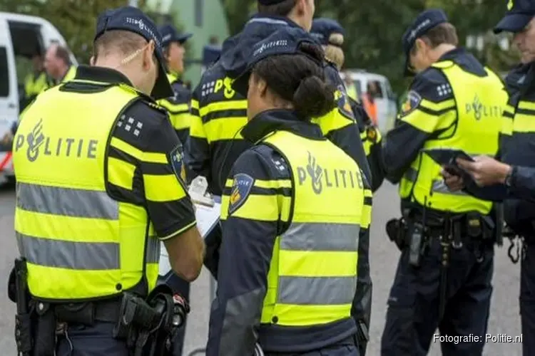 Politiestudenten organiseren verkeerscontrole