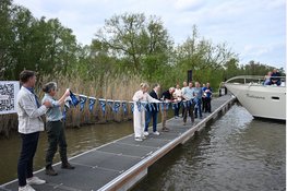 Steiger Benedenste Jannezand feestelijk geopend in de Biesbosch