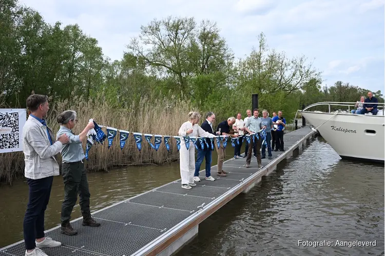 Steiger Benedenste Jannezand feestelijk geopend in de Biesbosch