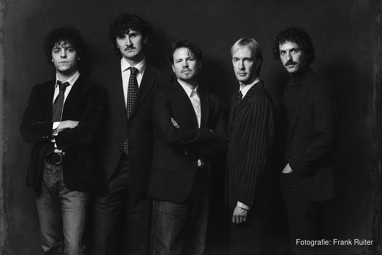 The Young Analogues spelen 'Best of The Beatles '62 - '65' in Mezz Breda