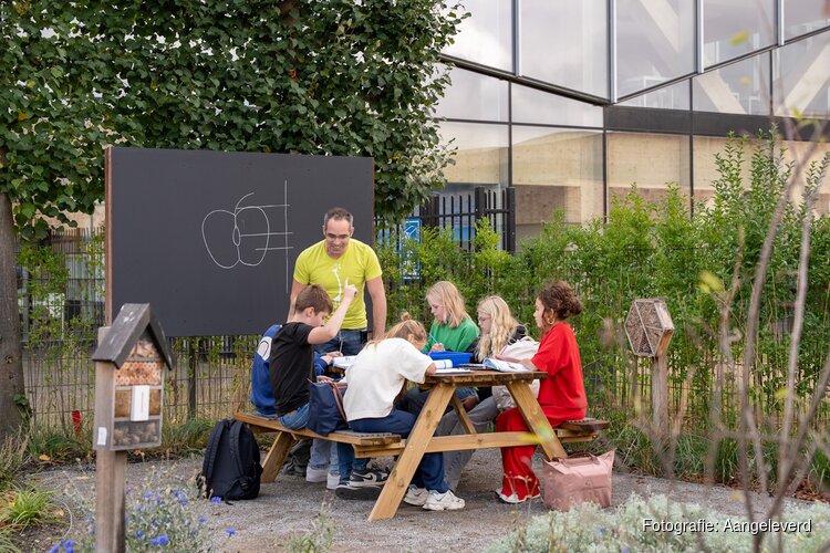 25 scholen starten dit jaar met een groen en klimaatbestendig schoolplein