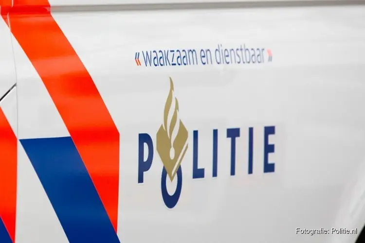 Verdachte slaat meerdere keren toe, politie houdt man aan