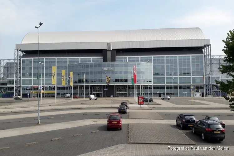 NAC geeft voorsprong weg bij Vitesse en speelt 2-2 gelijk
